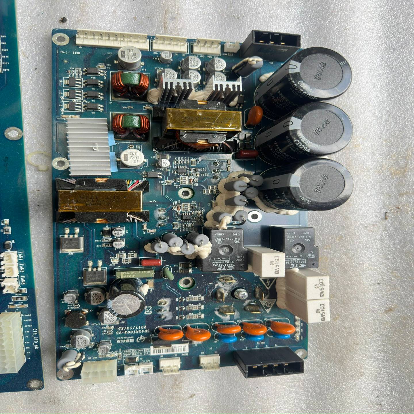 固高科技驱动板SD42RT003-VD拆机实物拍摄包