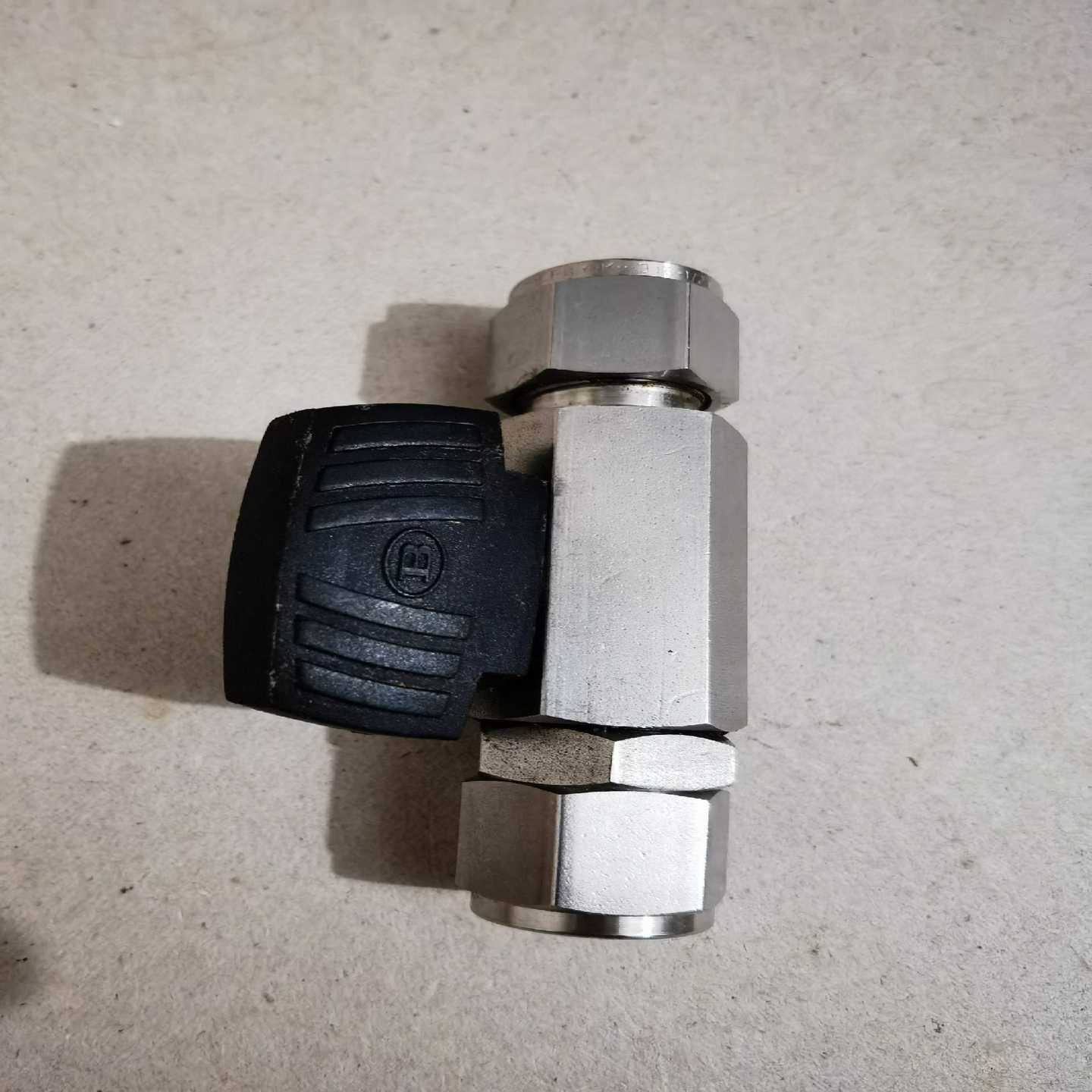 BRSS-ML10-091/2mm，316SS阀门。询价