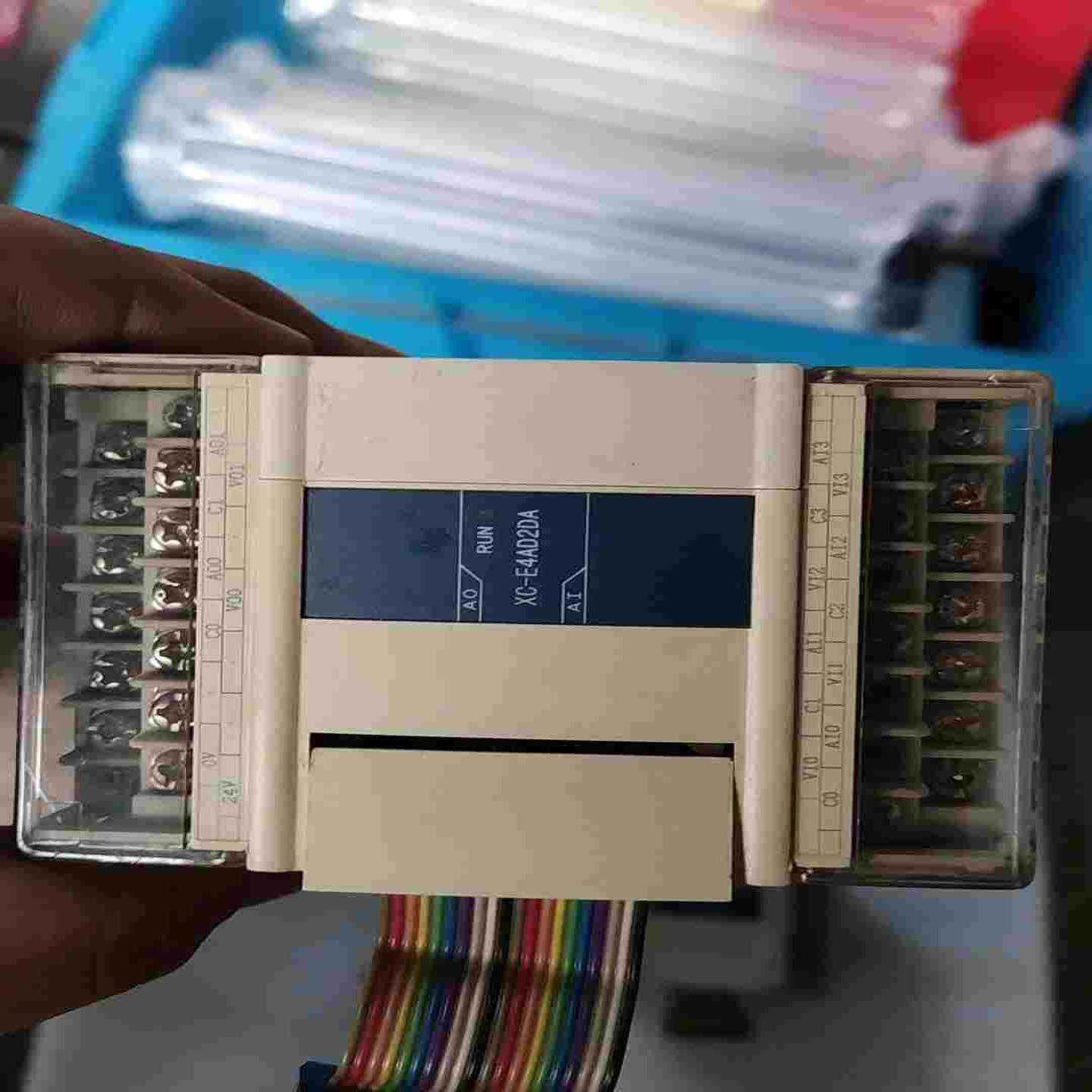 信捷PLC，信捷模块，XC-E4AD2DA，实物拍摄成色如图【鑫鑫商