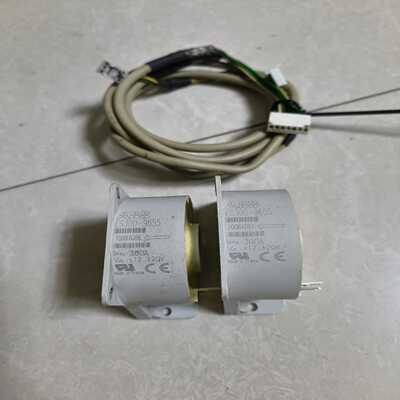 下来的ABBES300-9655电流互感器两个，接线端子(亚飞商行）