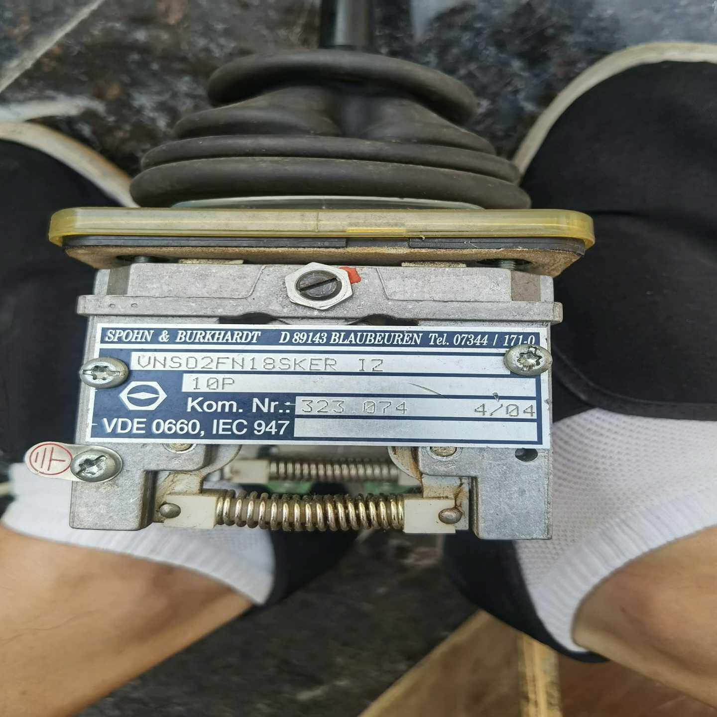 进口主今控制器SP0HN &  BURKHARDT  D89（佳毅工控）