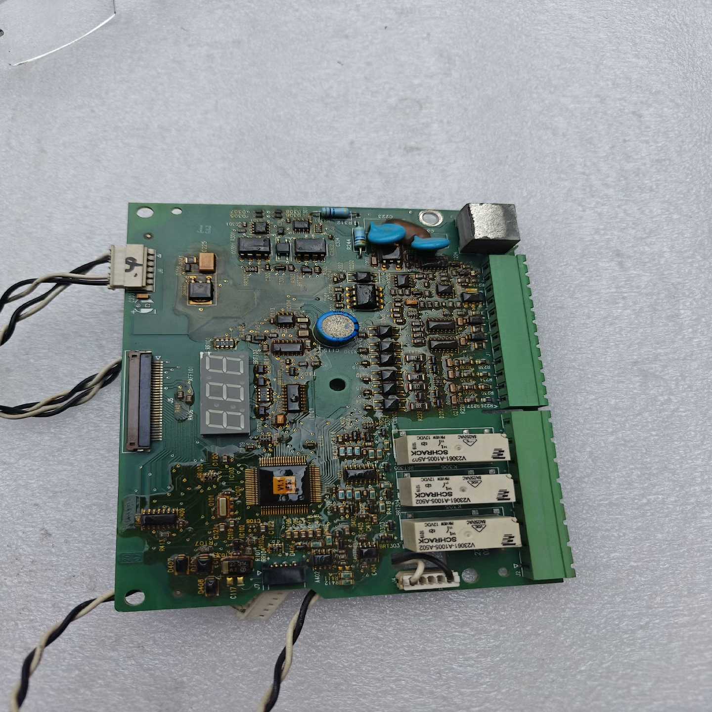 询价~软启动ATS48D32Q控制主板 1625081011