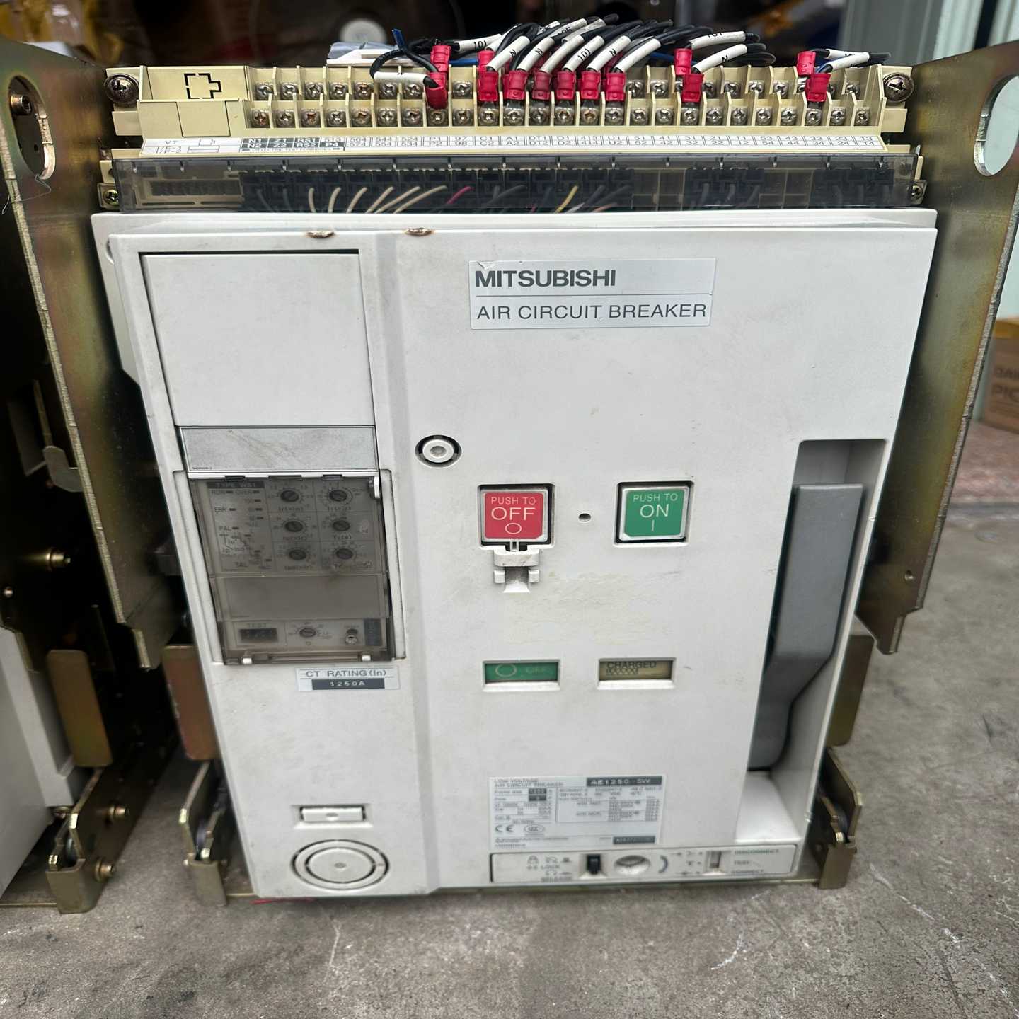 三菱AE1250-SW框架断路器（零零电子）