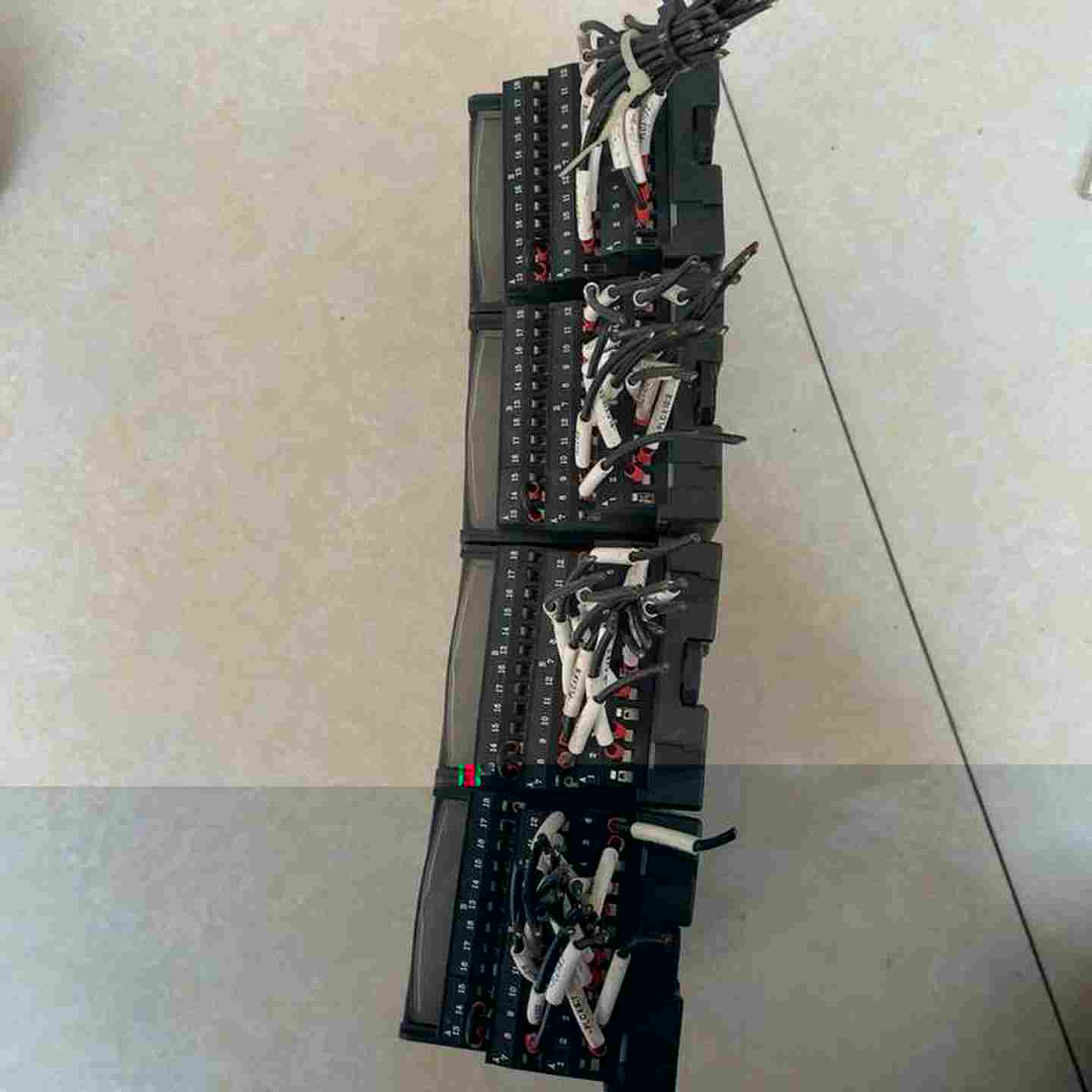 询价~ST1-AG-28B-20CB 汇川