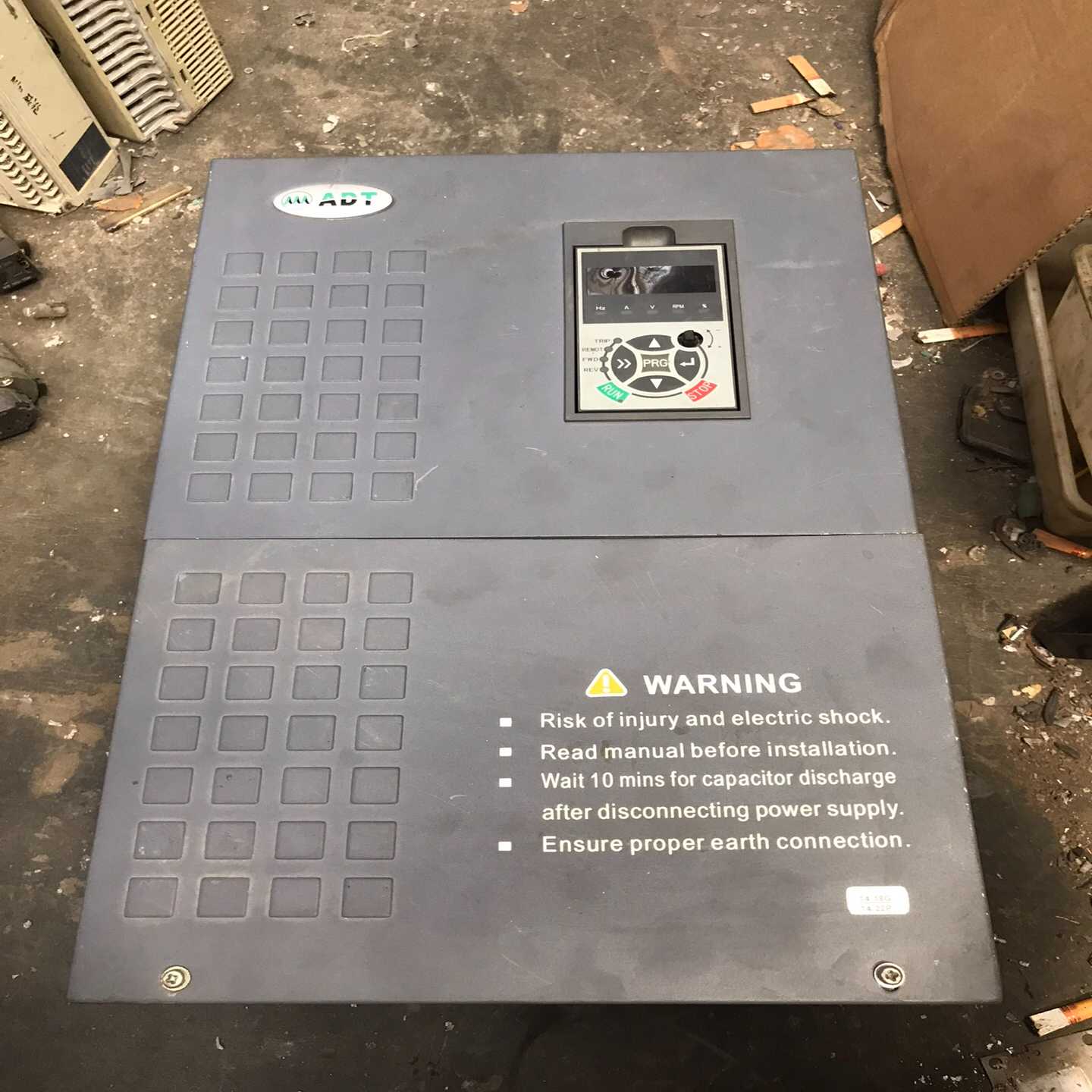 AD300-T4018G/022P奥地特变频器，的，通电(通通配件）