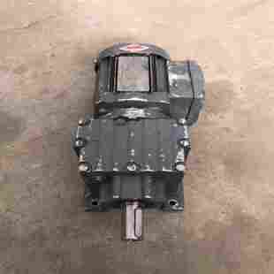 齿轮减速机 一台sew卧式 R27 DR63M4 速比1 星慕电子