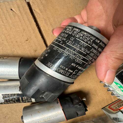 Raycus镭射激光头。RFL-P20QE/A3/115/2~询价