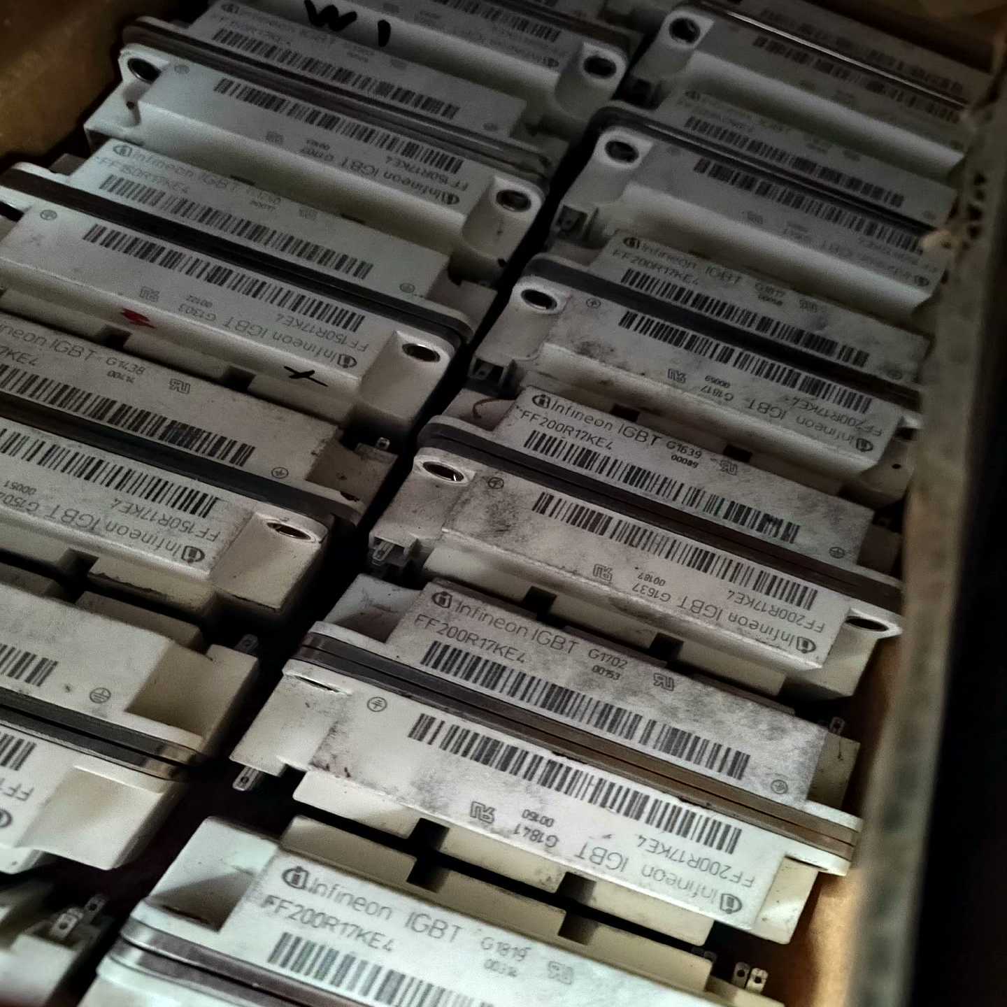 FF200R17KE4货询价