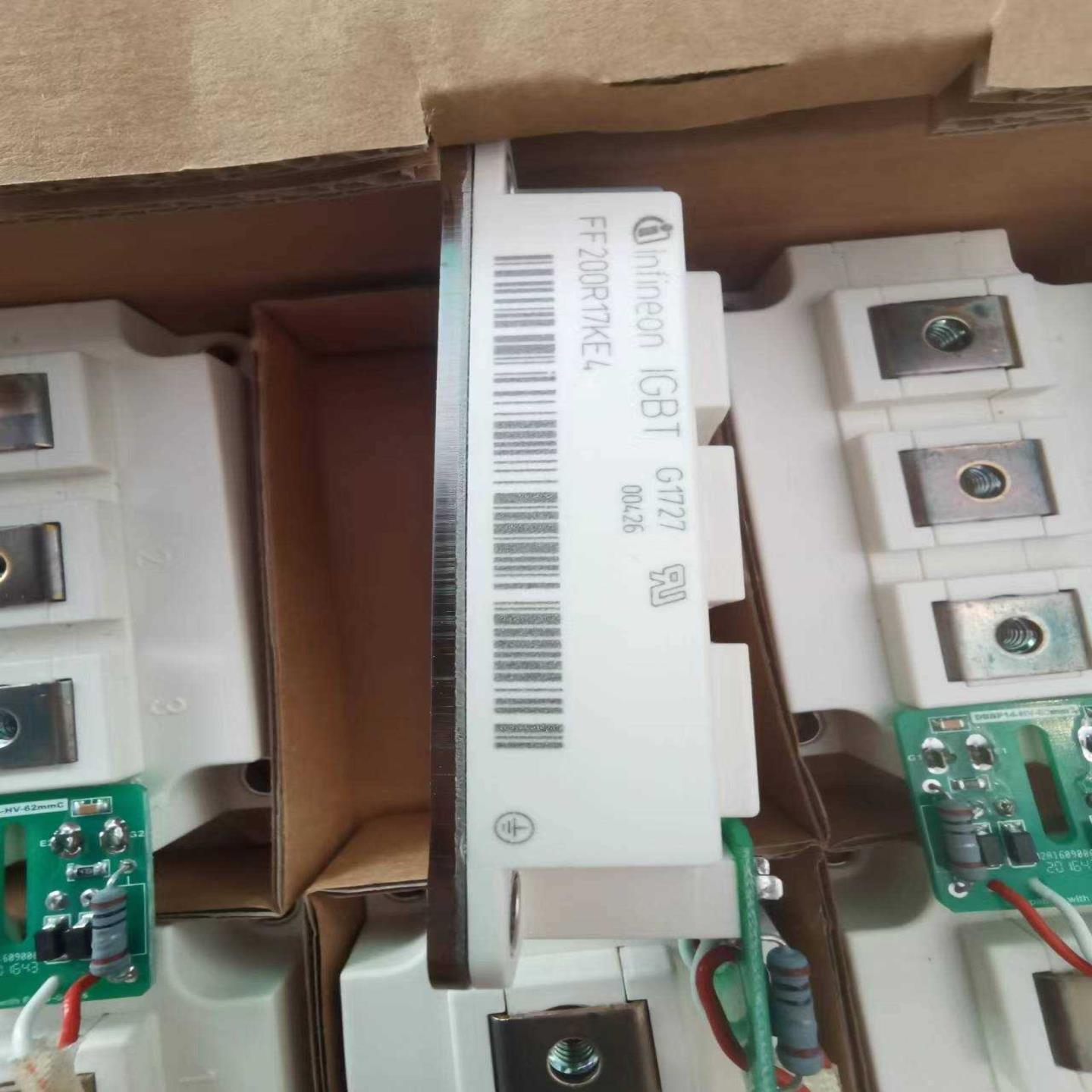 询价~FF200R17KE4   FF600R17ME4