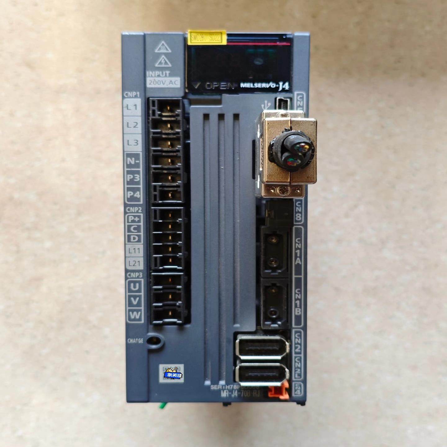 三菱驱动器 MR-J4-70B-RJ ，成色如图，功[浩蓉商户]