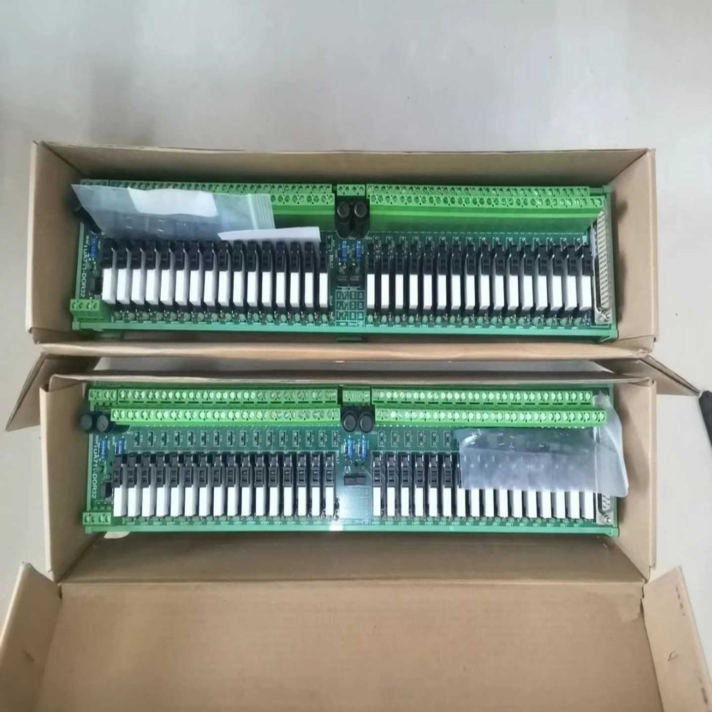 【议价】浙大中控端子板 TUA711-DOR32 ，顺丰，正