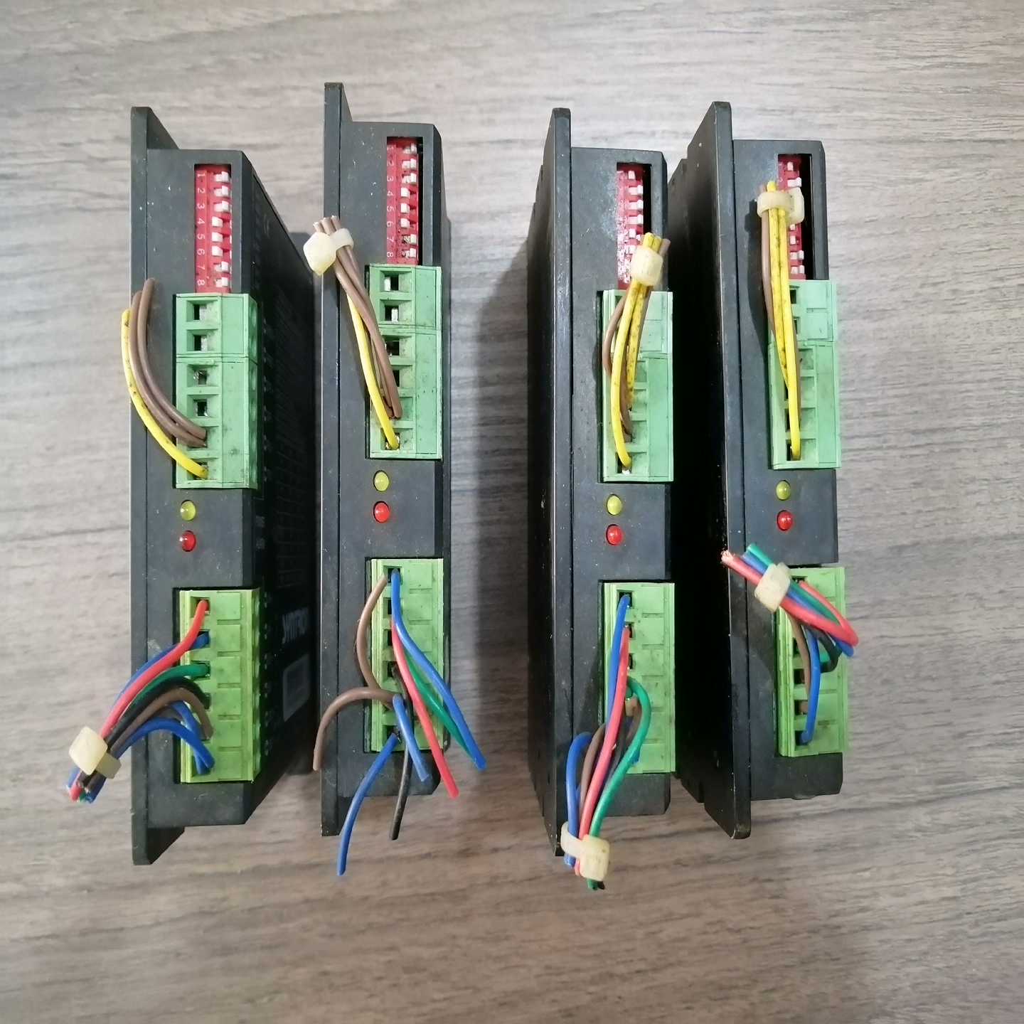 诺达佳显示器PANEL5000，已上电测试功能包询价图片