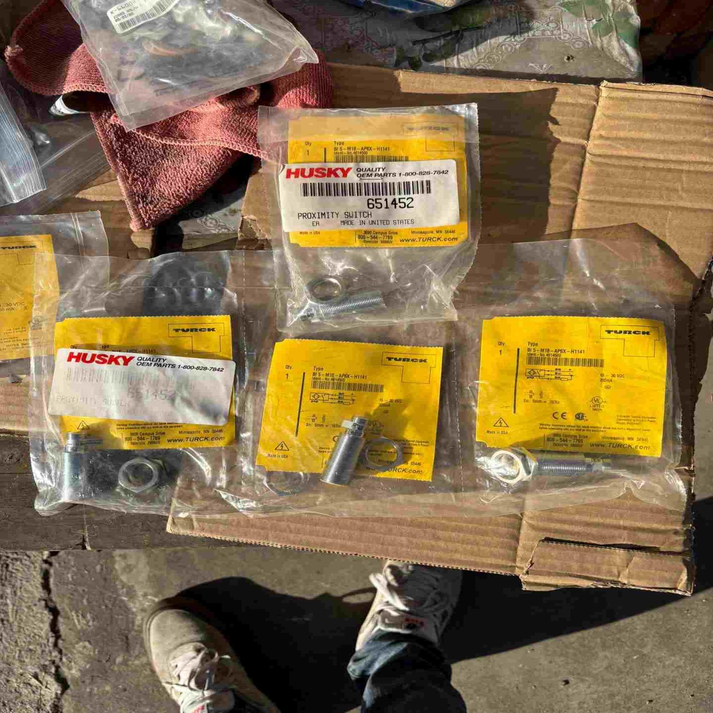 德国图尔克TURCK接近开关BI5-M18-AP6X-H11~询价