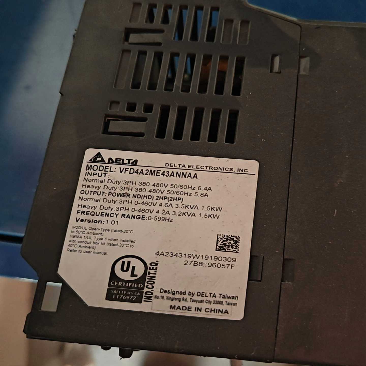 台达VFD4A2ME43ANNAA台达变频器1.5kw380--议价商品