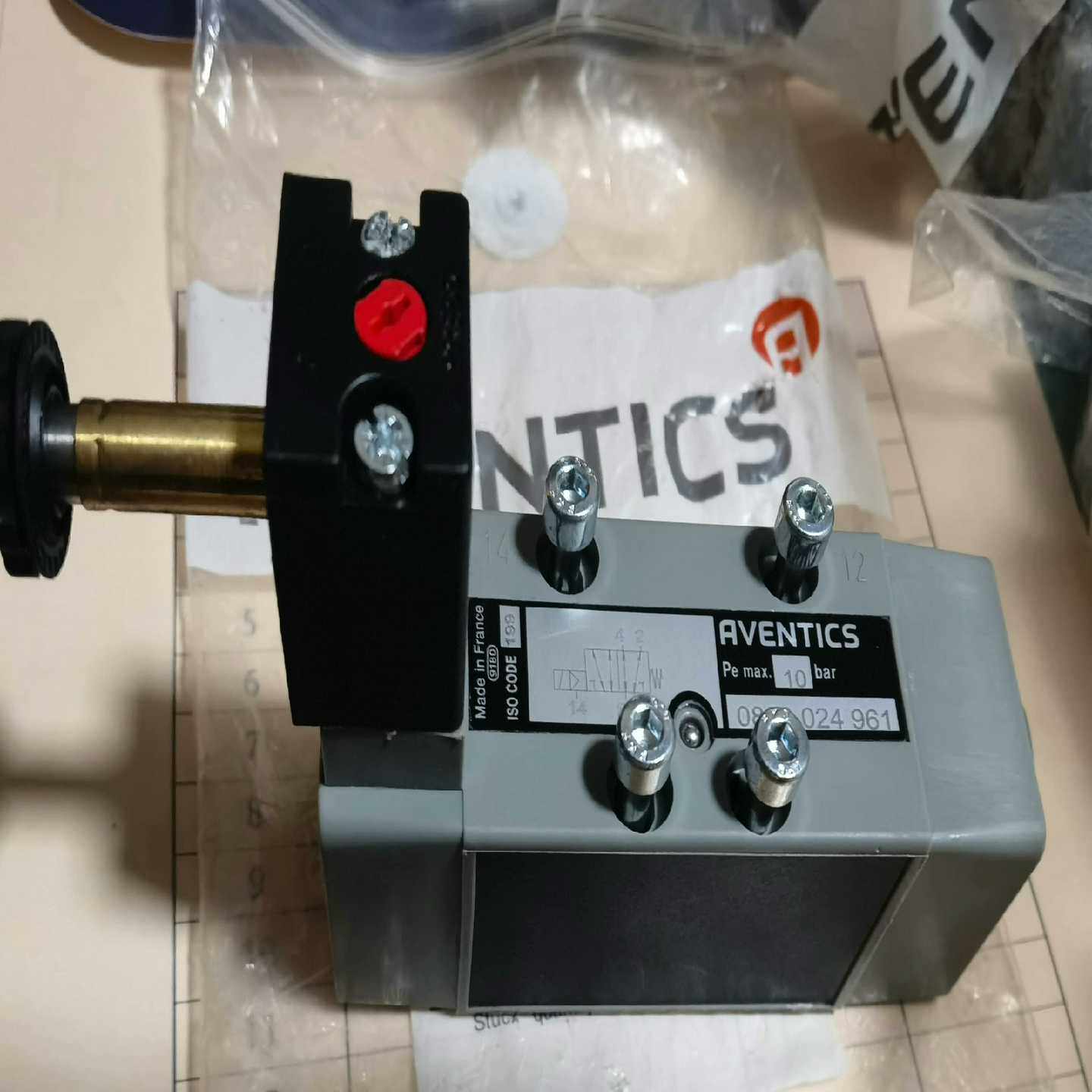 安沃驰力士乐AVENTICS两位五通电磁阀082002496[浩蓉商户]