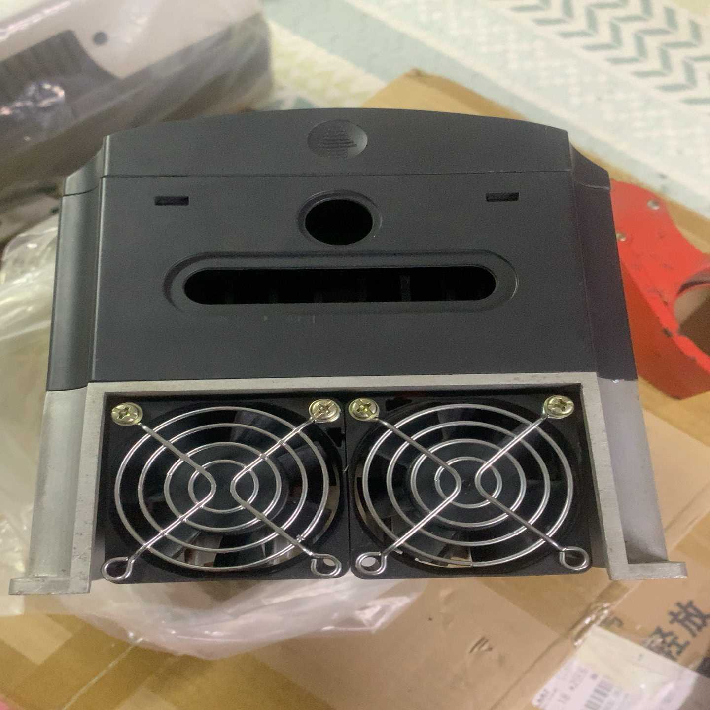 议价产品JR7000-004G-4-1020 佳乐380V4KW变频