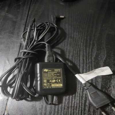 艾美加驱动器电源线，03522500AP05询价