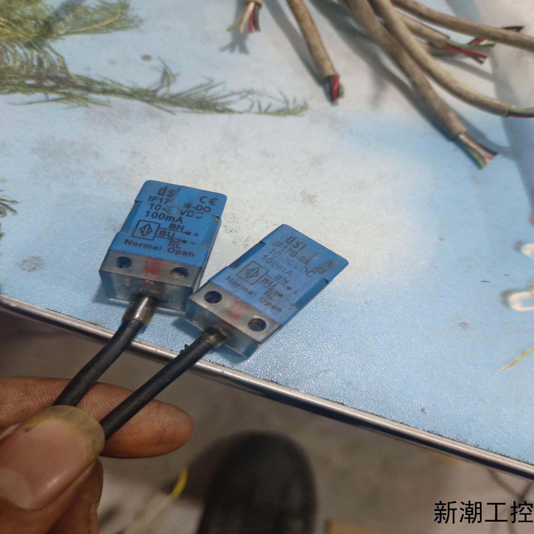 转让三个dsl接近开关型号IF17B系列正常工作电压10议价商品