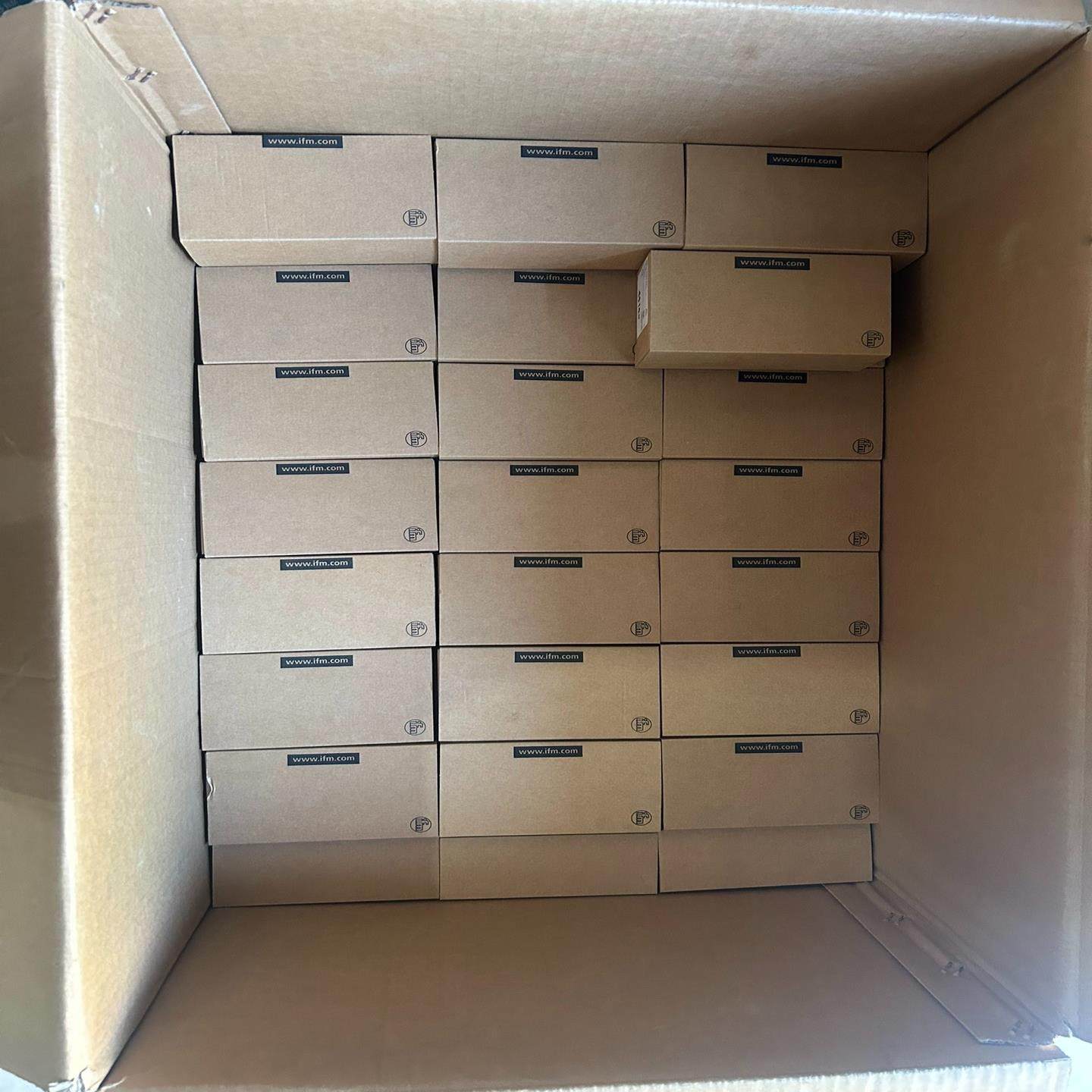 德国易福门 IFM RFID读写头ANT421  全新原装，--议价商品