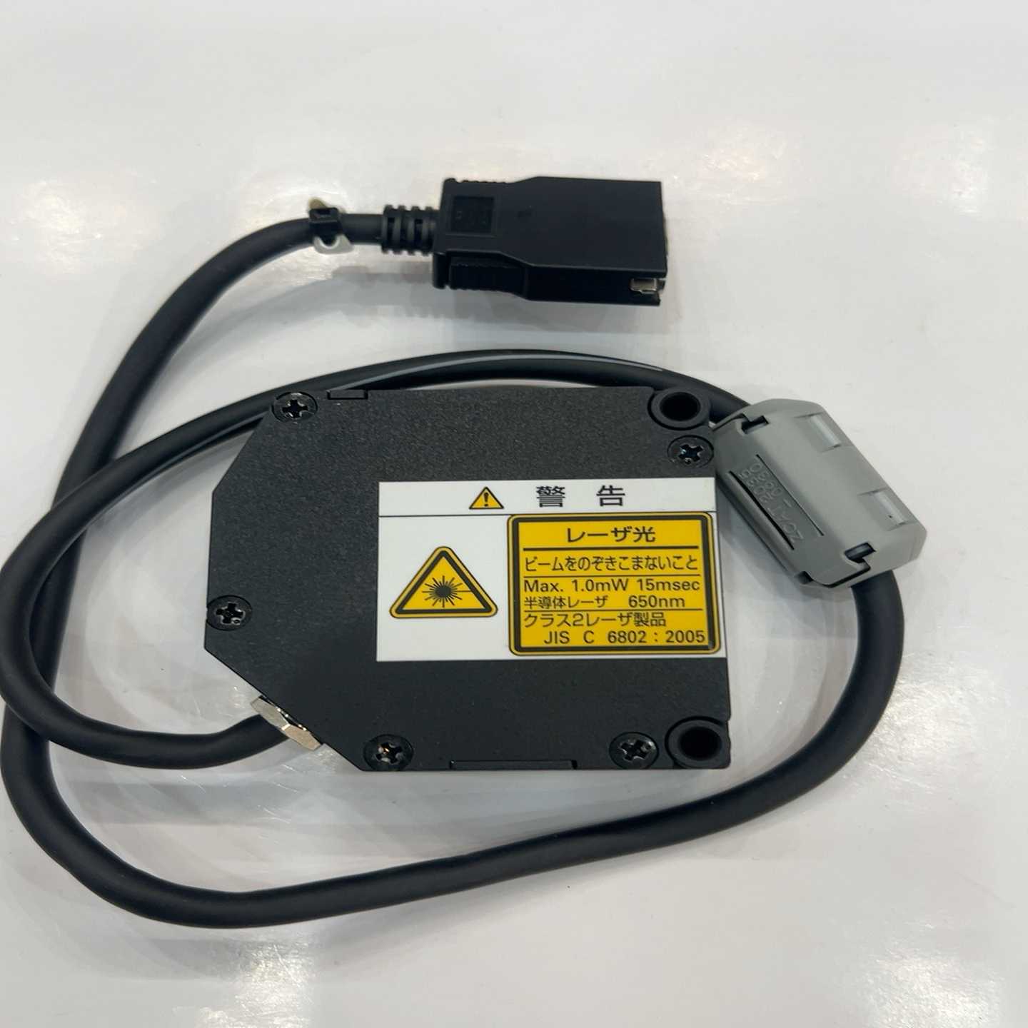 出闲置Omron ZS-HLDS2激光位移感测器！日本原装正--议价商品