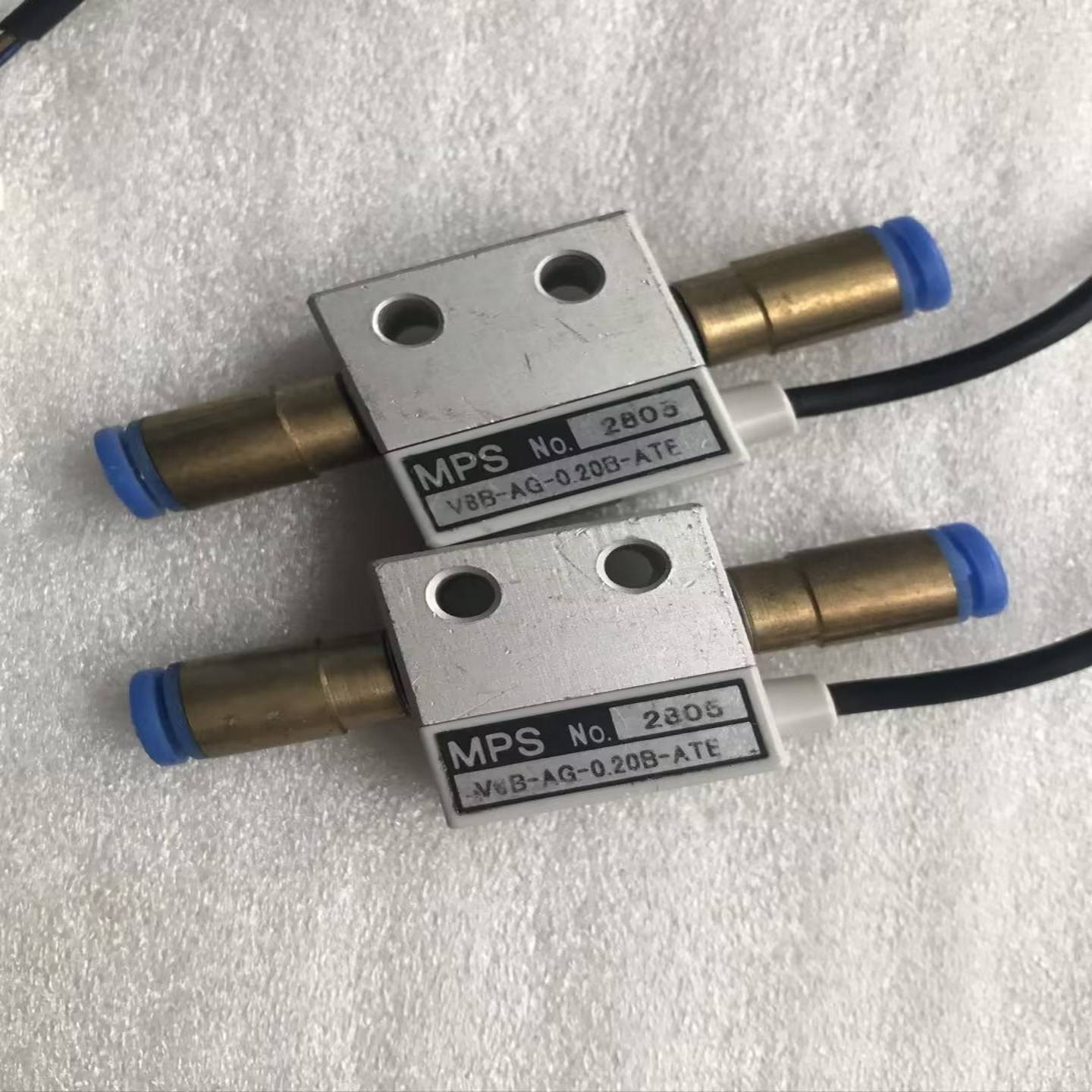 【议价】妙德MPS-V8压力传感器CONVUM妙德V8B-AG-0适用