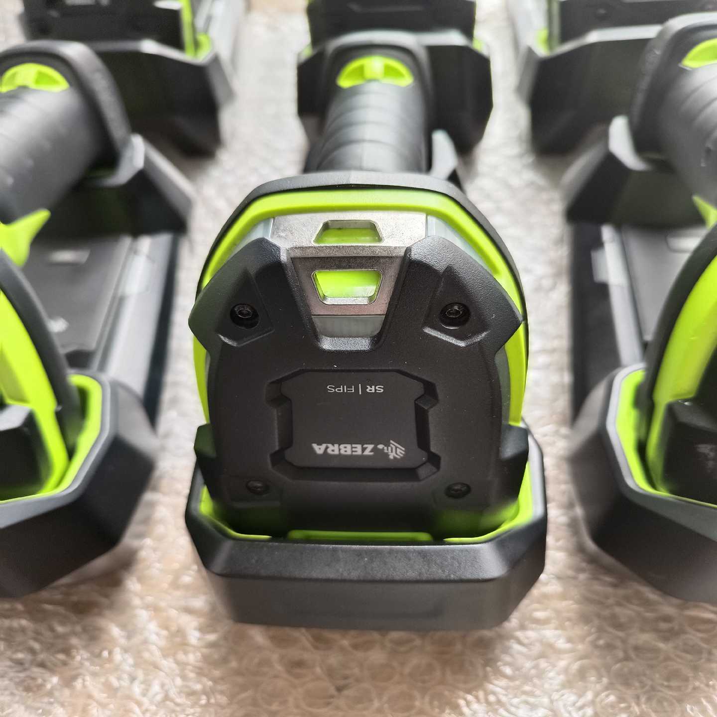 斑马ds3678sr扫描枪，成色如图功能正常配USB数据线到【鑫鑫商