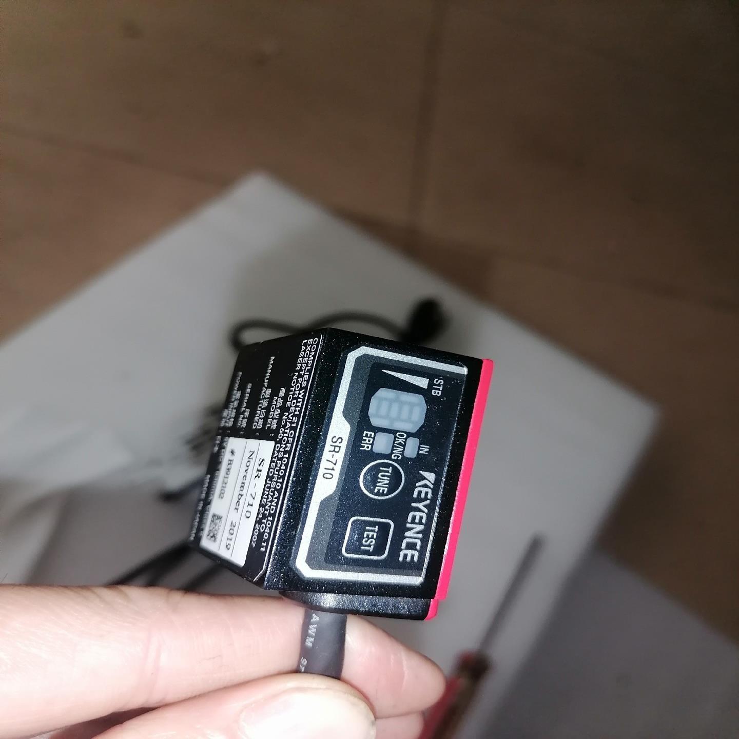 KEYENCE/基恩士固定式条码读取器SR-710配KEYE~询价