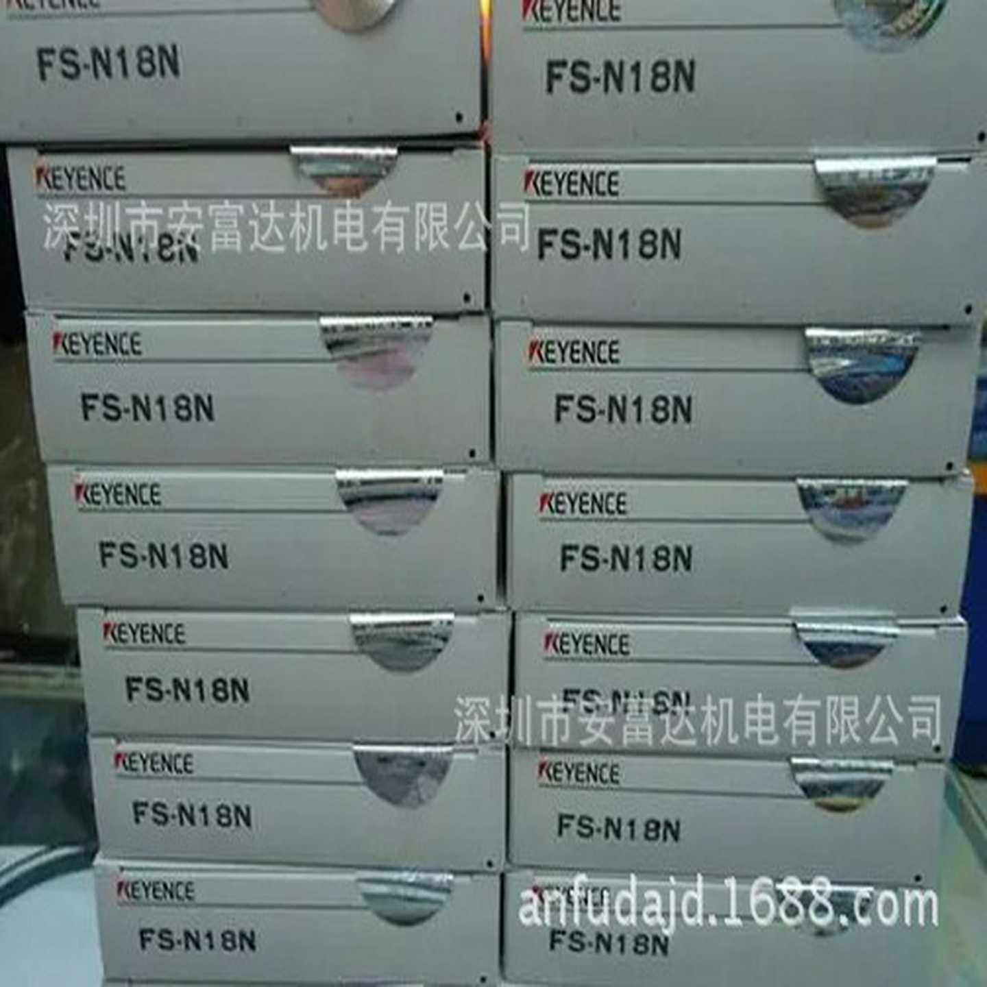日本KEYENCE基恩士数字光纤传感器放大器FS-N18Ni全新原装FSN18N