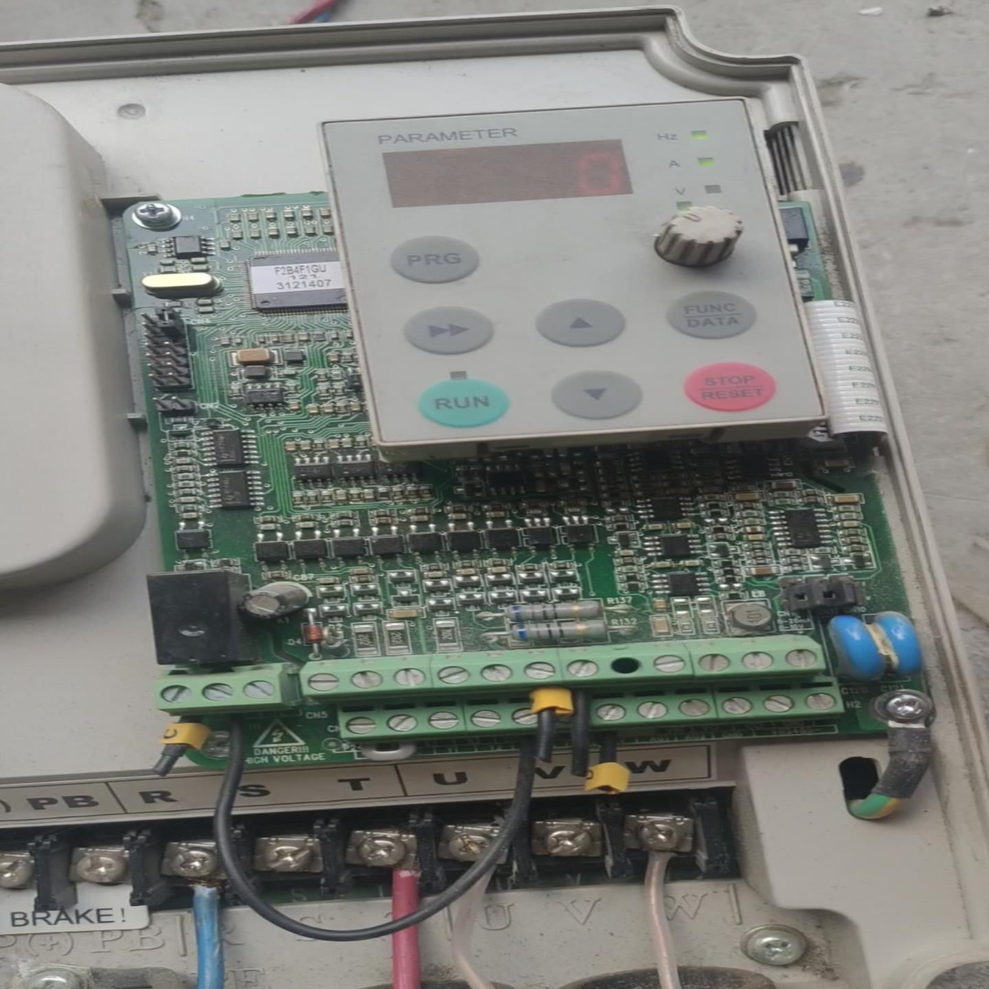 爱默生EV1000-2S0022G（佳毅工控）