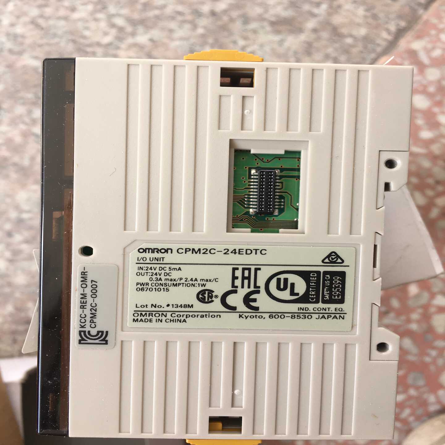 模块，CPM2C-24EDTC，有20只，~询价