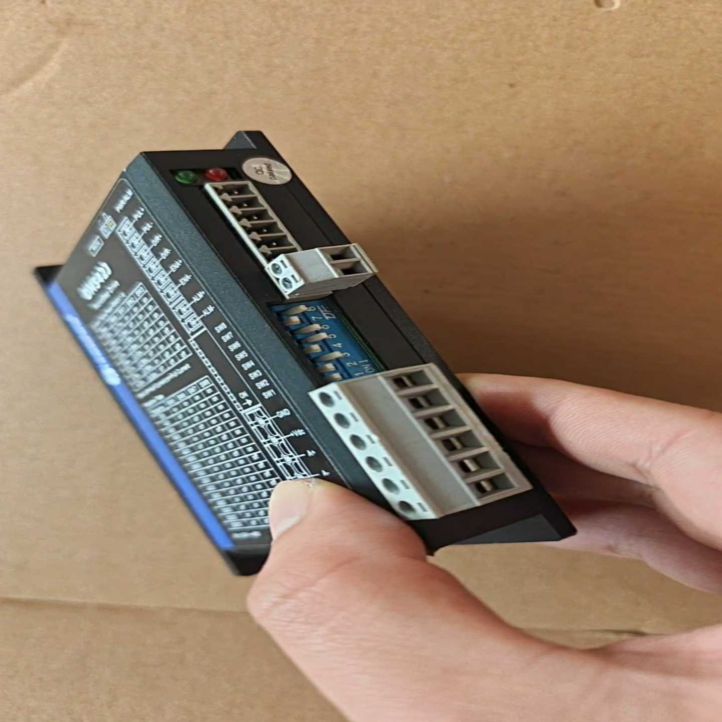 咨询-雷赛驱动器新款DM542J脉冲24V-5V可