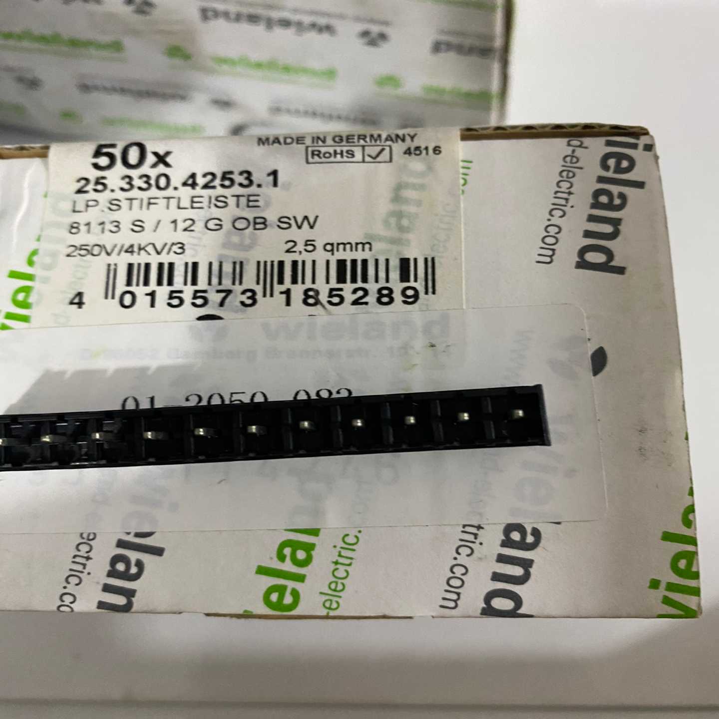 Y300-YS0022G1英捷思220V2.2KW变频器{议价}