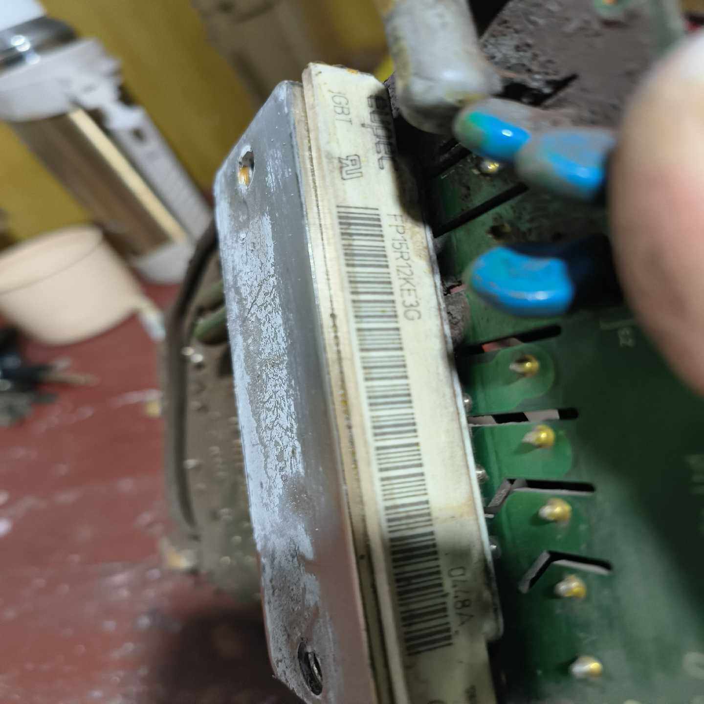 询价FP15R12KE3G模块有2个~可接维修