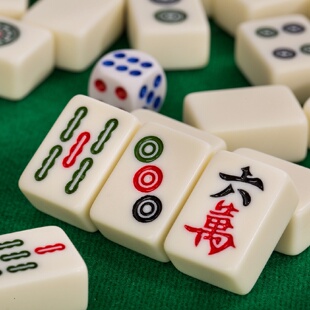 源头厂家 30mm迷你麻将无瑕疵一级户外旅行麻将牌宿舍量大价优