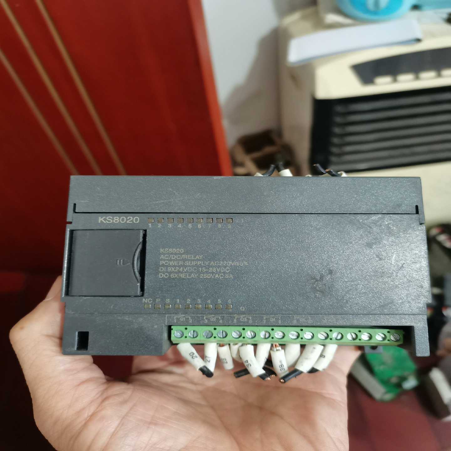 凯泉KS8020智能控制器，功能卡座有伤实物图实价。询价