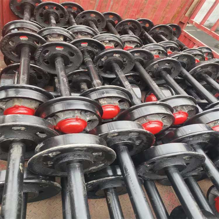 矿用矿车900轨距固定式轮对铸钢实心翻斗车轮子