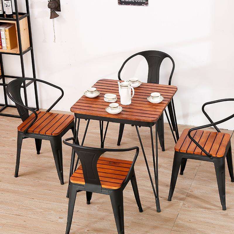 户外塑木餐桌椅组合美式餐厅铁艺小圆桌露天庭院休闲洽谈一桌四椅