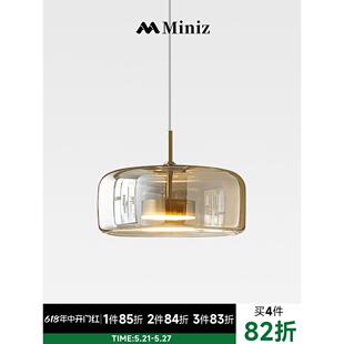 现代餐厅吊灯卧室简单的光豪华设计师高端床头吊灯咖啡厅酒吧台灯