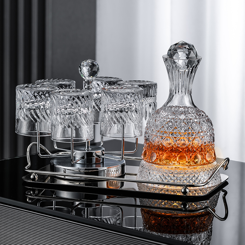 轻奢水晶威士忌酒杯家用洋酒杯子套装玻璃啤酒杯欧式酒壶酒具