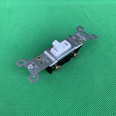 全新美国通用GE 龙标 YQTS115 15A 单控白色美标电源开关