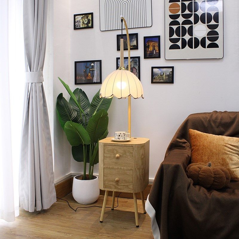 奶油风原木色落地灯客厅沙发旁卧室床头柜一体氛围感台灯置物架