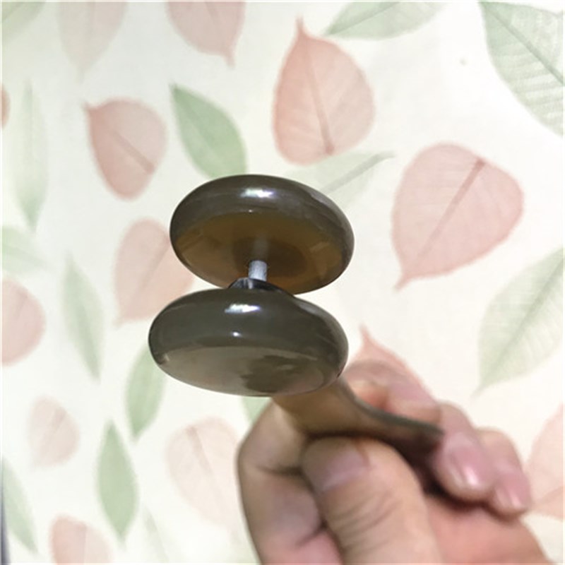 纯天然牛角按摩车滚轮点穴棒牛角片拨筋棒脸部美容瘦脸二轮按摩器