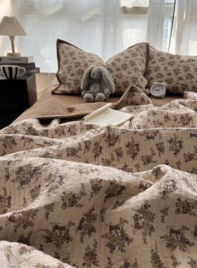 季覆古女孩奶咖啡花WEF夏降温被四件套夏季绗缝绣双层牛纱空调花