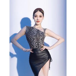 日常舞蹈练衣功连体上 女吊带上季 YCONN夏时尚 拉丁舞服上C0N706装