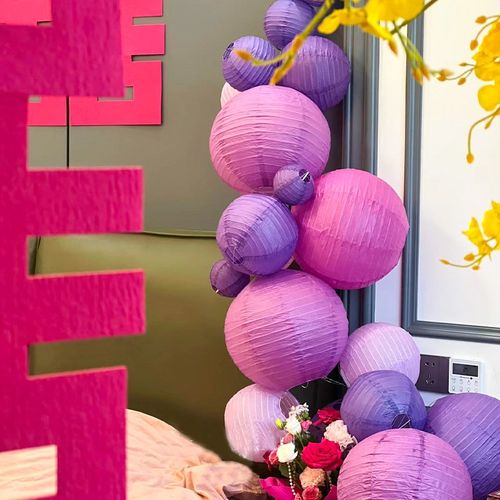 主卧酒店婚房床头仿真花绢花灯笼仿真花布置装饰新房主卧2024新款