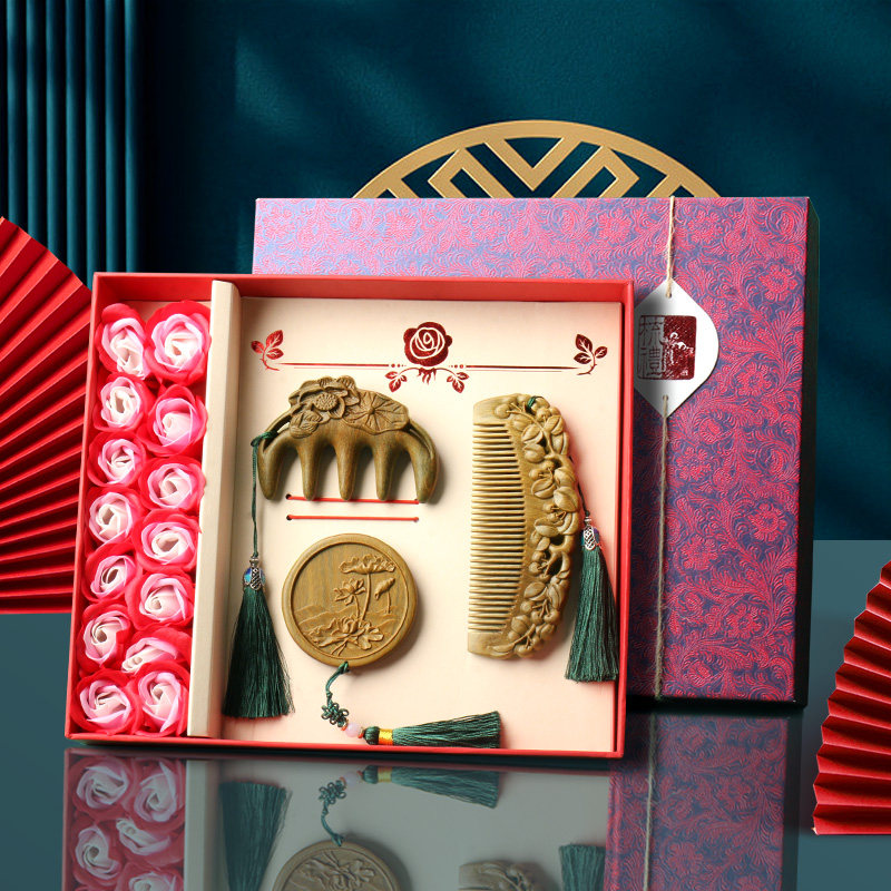 檀木雕花木梳子发簪圆镜子古风流苏组合套装女士专用按摩梳礼盒装