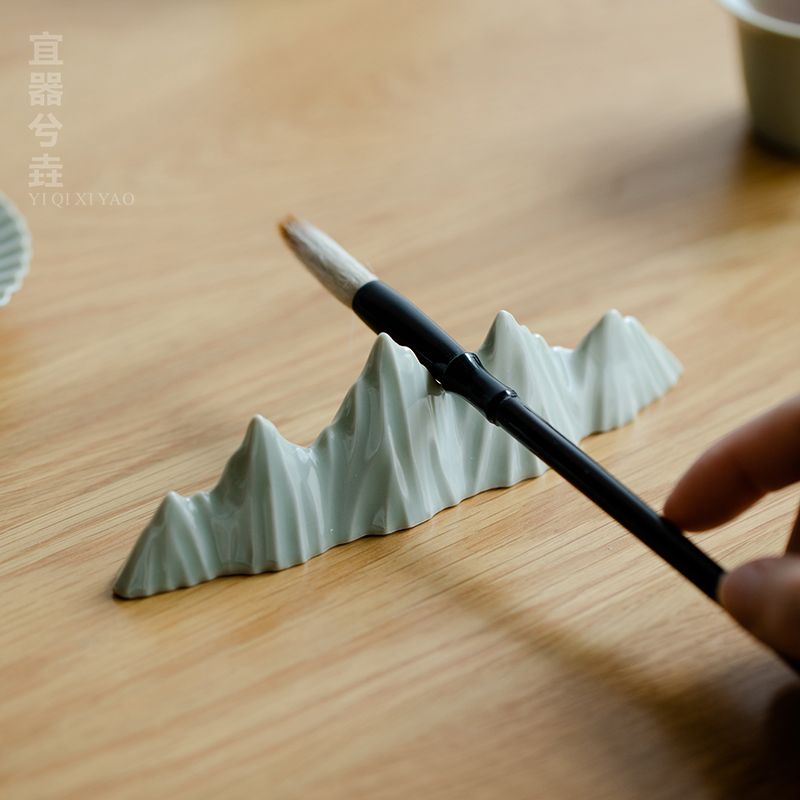 宋青釉观山搁置笔搁陶瓷毛笔架手工笔搁陶瓷笔山架子文房四宝摆件