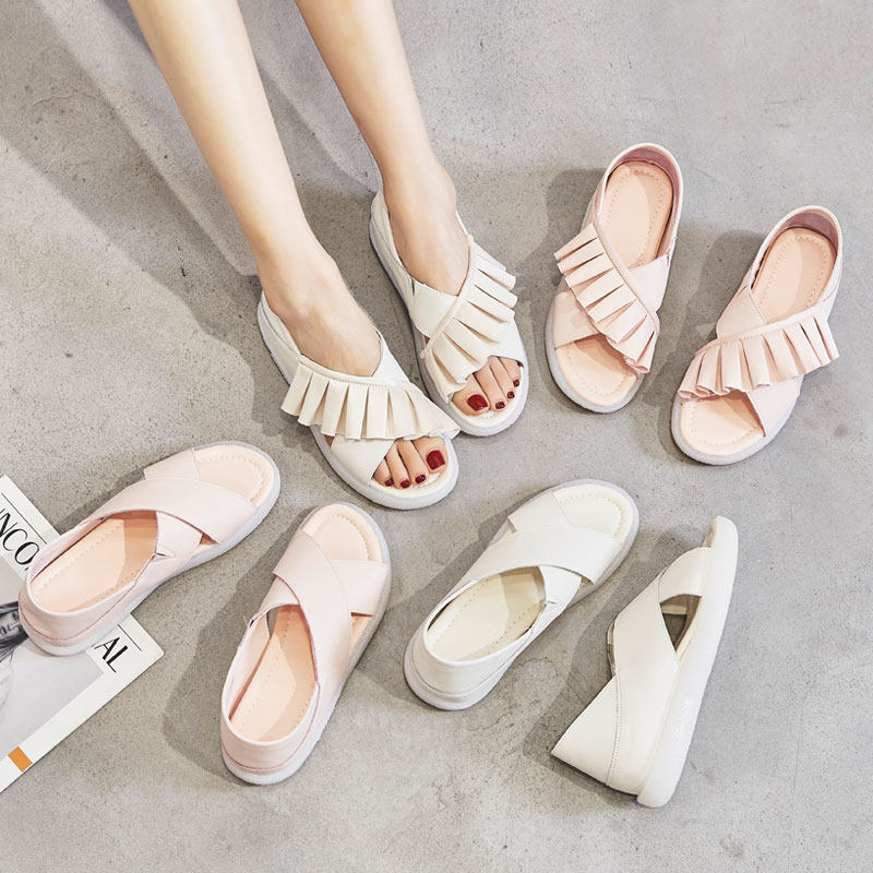 凉鞋女2021年新n款拖鞋女夏外穿夏季仙女风内增高坡跟平底大码中