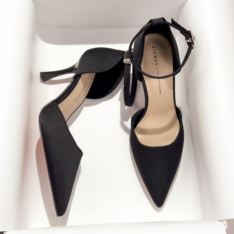 一字带包头黑色绒面中空职t业工作高跟鞋女2025年新款夏季通勤上