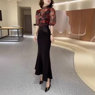 25105大爱美依缘2025新款 高腰显瘦半身裙女 设计感复古印花系衬衫